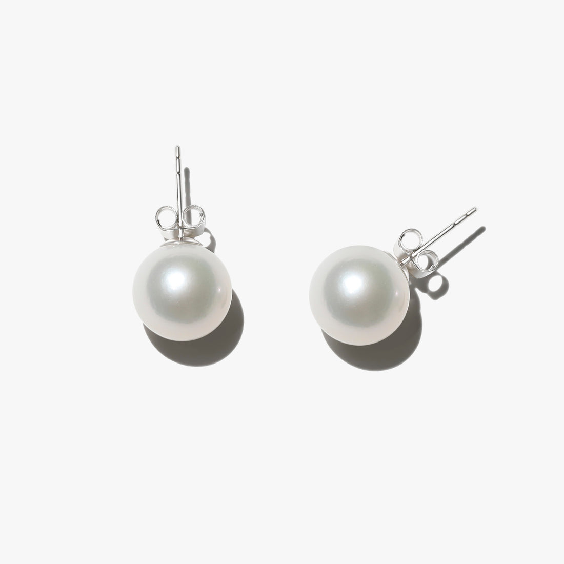 18K white gold freshwater pearl earrings