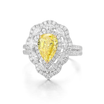 18k white gold  lab yellow diamond  ring