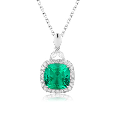 18k white gold  lab diamond with emerald necklace