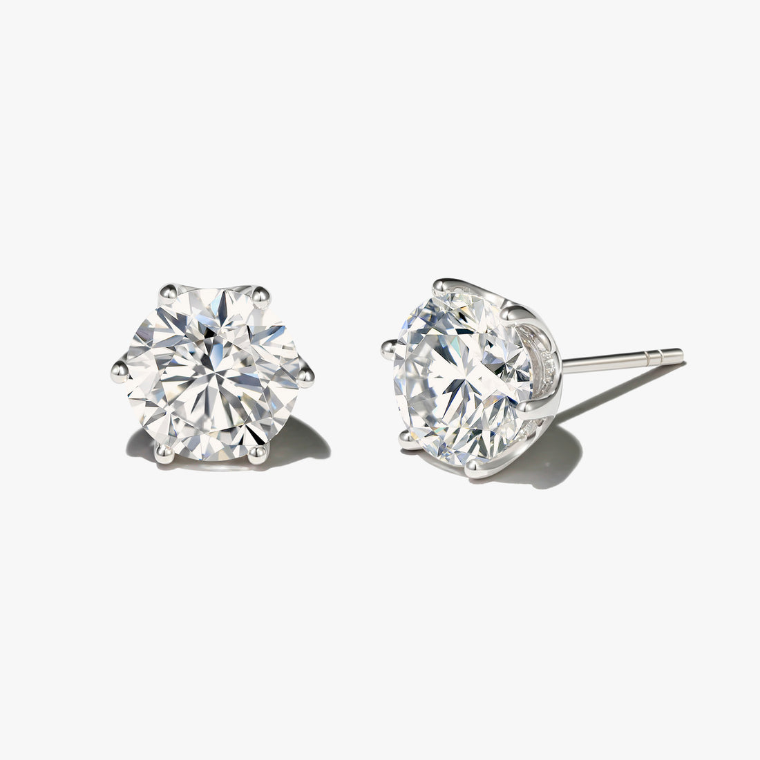 18k white gold  diamond  earring