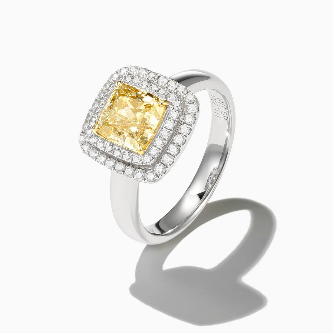 18k white gold  and yellow diamond ring