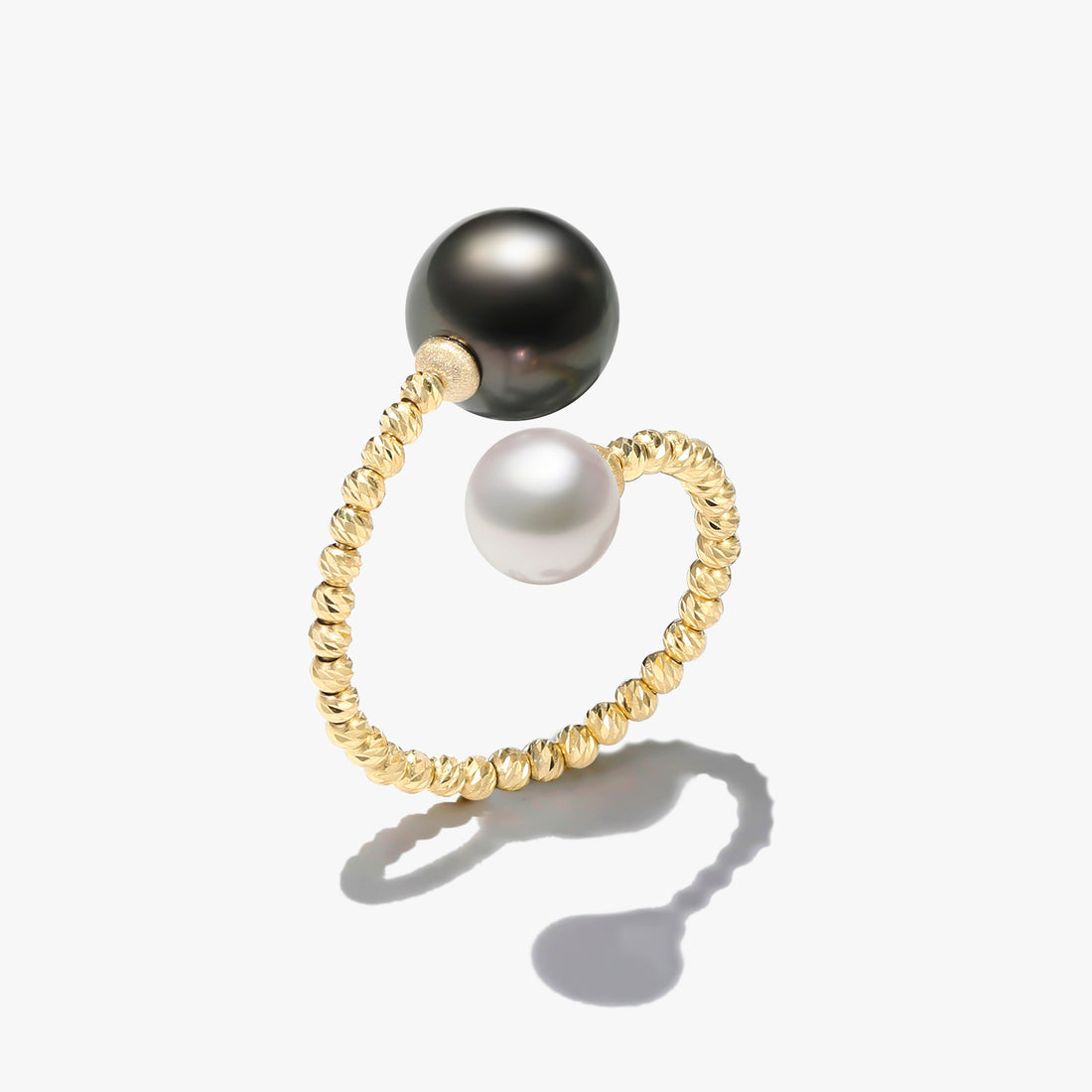 18K Yellow Gold Akoya and Tahitian pearl  Ring