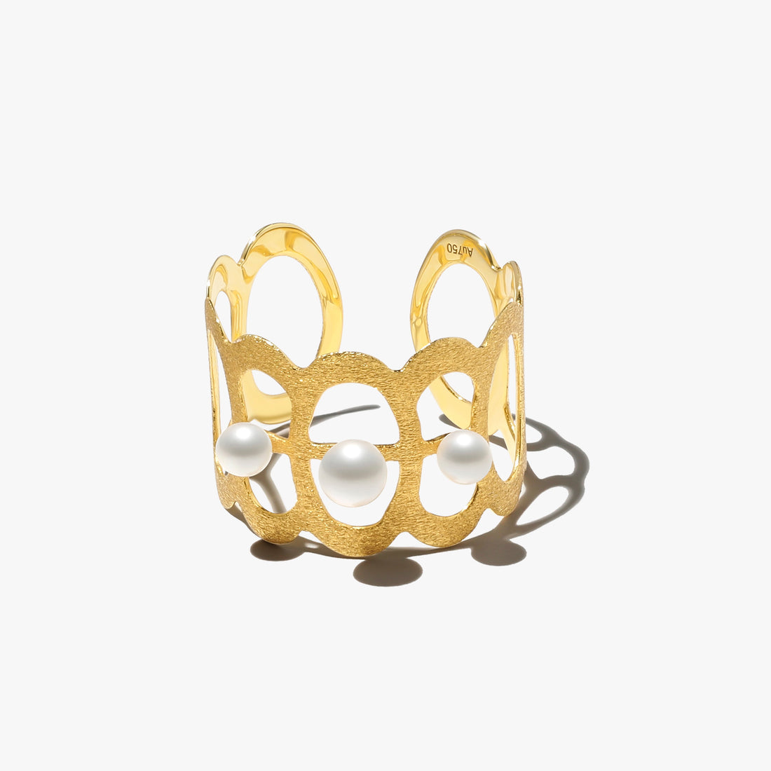 18K yellow gold freshwater pearl ring